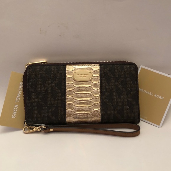 Michael Kors Center Stripe MultiFunction - Picture 1 of 6